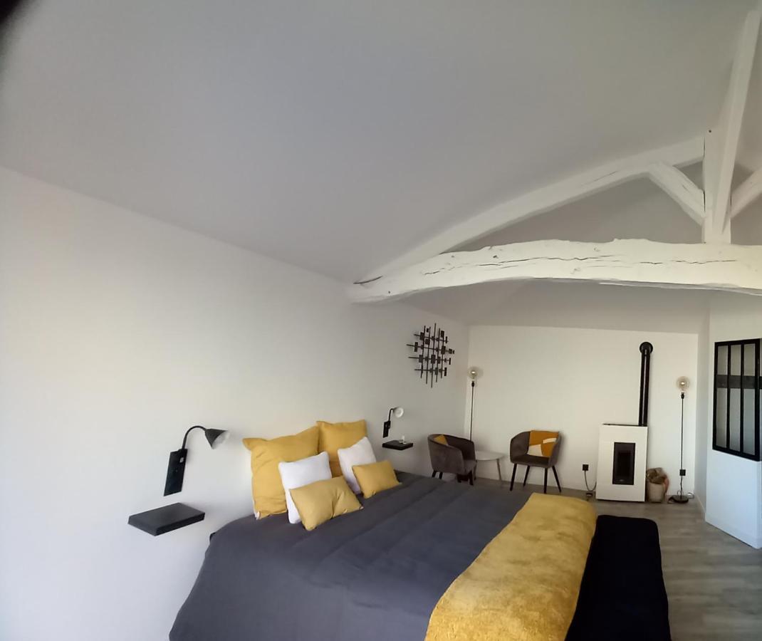 L'Atelier D'Andre Bed & Breakfast Monbahus Dış mekan fotoğraf