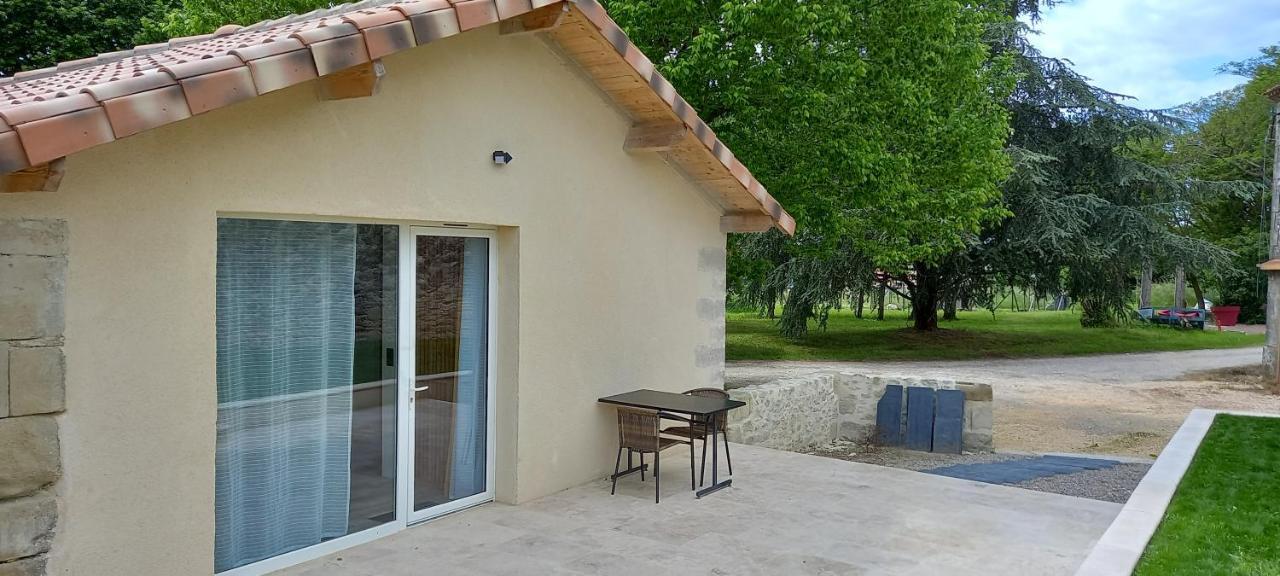 L'Atelier D'Andre Bed & Breakfast Monbahus Dış mekan fotoğraf